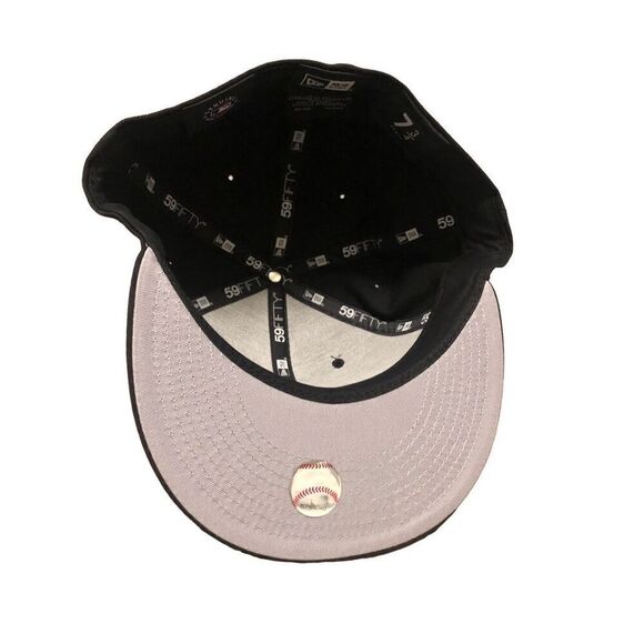 New Era New York Yankees World Series Patch 59FIFTY Fitted Hat Cap Size 7 3/4 - Picture 5 of 5